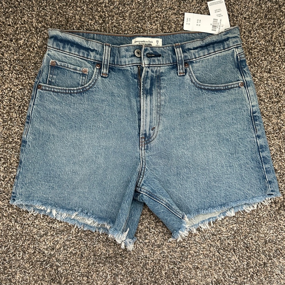 Abercrombie & Fitch High Rise Dad Shorts